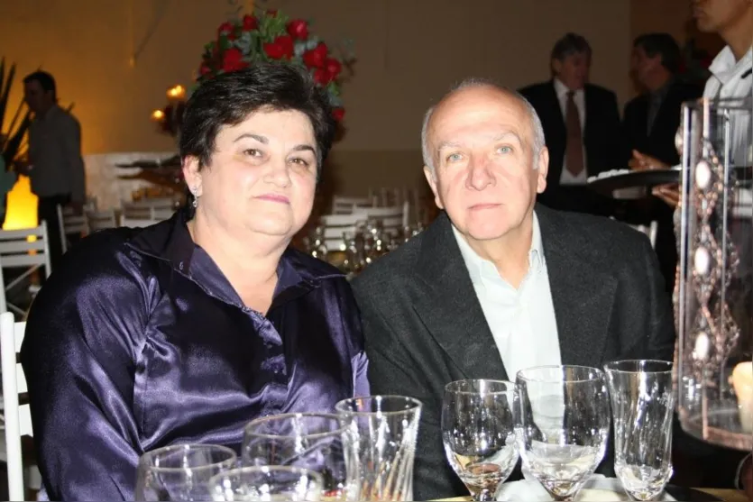   Claudecir e Dolores Parra  