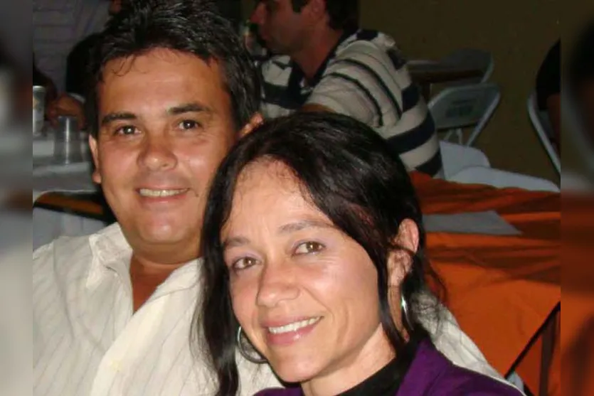  Moisés Soares Ribeiro e a esposa Rosiane  