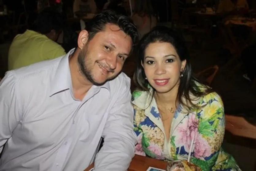  Alexandre Figueiredo e Andreia da Silva 