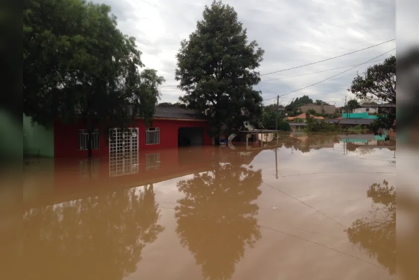  Inundações atingiram Rio Branco 