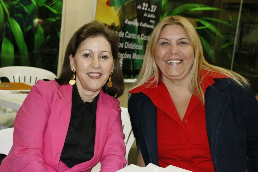   Angela Maria Capeli e Teresinha de Andrade 