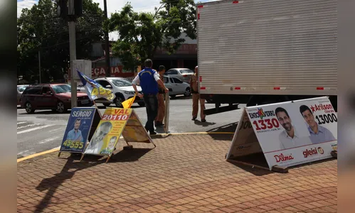 Justiça Eleitoral recolhe diversos cavaletes de propaganda eleitoral