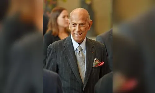 Morre estilista dominicano Oscar de la Renta, aos 82 anos