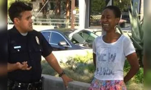 Atriz é condenada por fazer sexo em local público