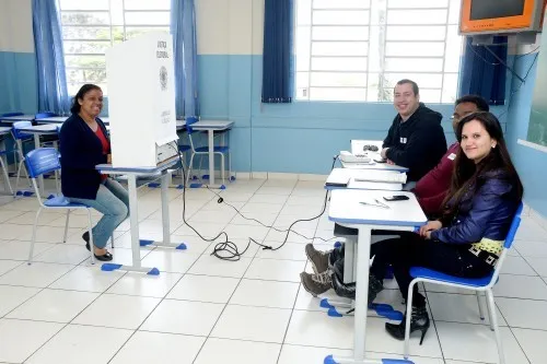 Eleição deste domingo transcorre de maneira tranquila em Apucarana - FOTO: TRIBUNA DO NORTE