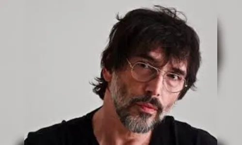 'Óbvio que eu não vou sair do país', afirma cantor Lobão