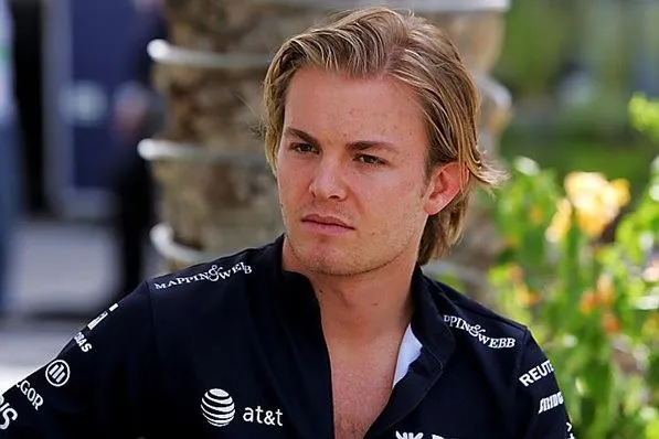 Rosberg e Hamilton disputam o título da temporada - Foto: Divulgação