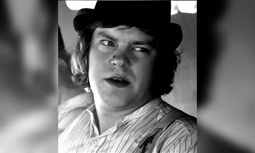 Ator de Laranja Mecânica, Warren Clarke, morre aos 67 anos
