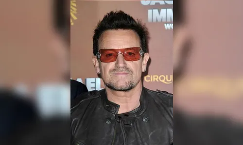 Bono sofre várias fraturas em acidente e passa por duas cirurgias