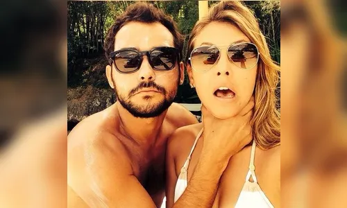 Eduardo Sterblitch e Louise D'Tuani marcam data de casamento 