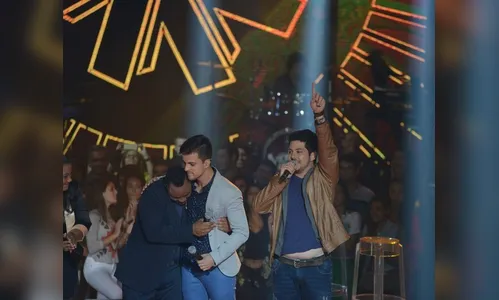 Dupla Vitor e Vanuti é escolhida pelo público e segue no The Voice  