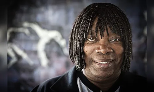 Milton Nascimento recebe alta após ser internado no Rio