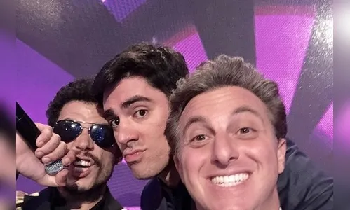 ​Marcelo Adnet reaparece, após polêmica de traição