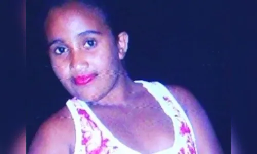Criança morre ao levar choque em aparelho de som