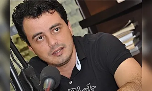 Após fiança, Renner avisa que não vai se pronunciar sobre prisão 