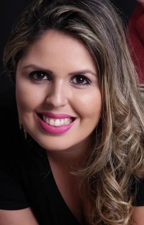 Apucaranense é eleita Miss Plus Size Paraná