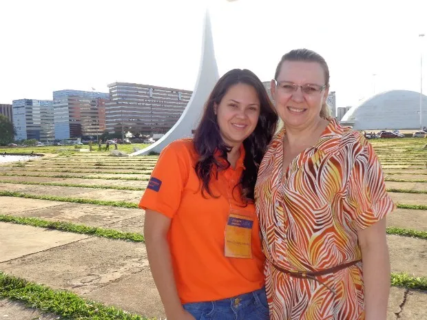 Maria Cristiane passou uma semana em Brasília acompanhada da professora de sua escola (Foto: Arquivo Pessoal)