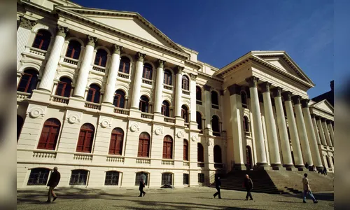 Termina nesta terça-feira prazo de inscrição para vestibular da UFPR