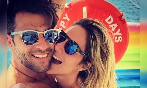 Bruno Gagliasso é internado com crise renal