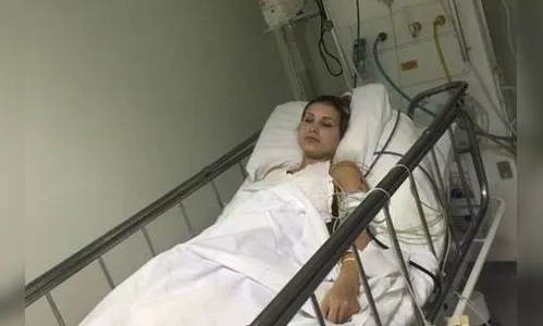 Andressa Urach vende fotos chocantes em UTI por R$ 5 mil