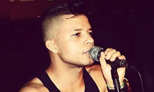 Vocalista do Art Popular sofre acidente de jet ski