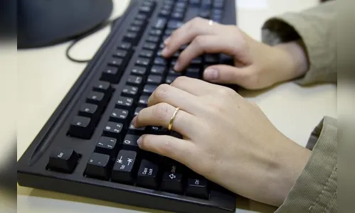 Sanepar indica débito automático para pagamento da conta de água