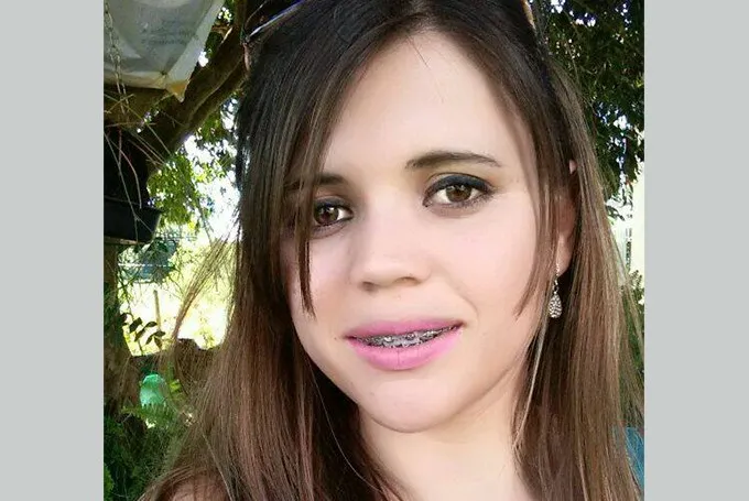 ​A personal traineer Cíntia de Quadros de Souza, 22 anos, foi enterrada na manhã de hoje (22) - Reprodução/aRede.info