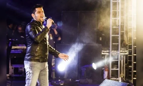 ​Sertanejo é condenado a pagar R$ 2,5 milhões a baixista