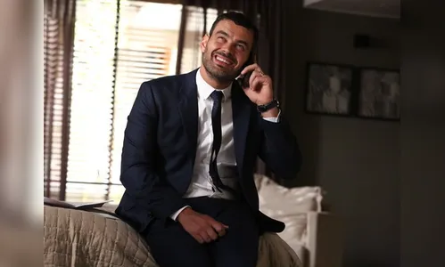 Novela Império: Maurílio consegue prova contra Cristina