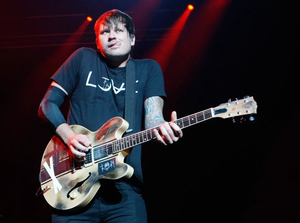 Guitarrista Tom DeLonge deixa o Blink-182