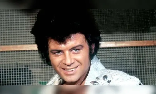 ​Cantor britânico Gary Glitter é declarado culpado de pedofilia