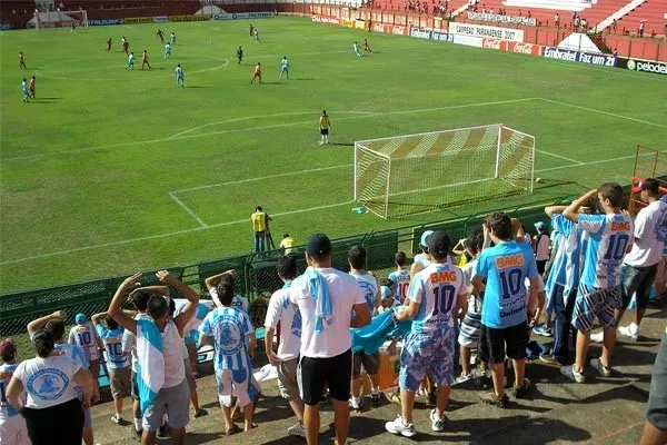 Londrina vence o Maringá fora de casa no último domingo  - Foto: www.futebolparanaense.net
