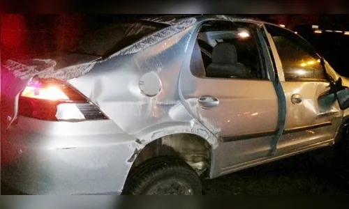 ​Carro capota na região de Cambira e mulher morre devido a ferimentos