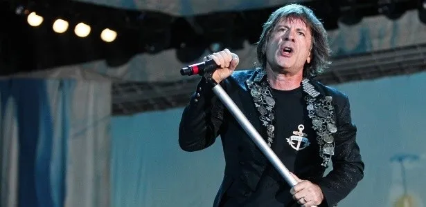 20.set.2013 - Bruce Dickinson durante apresentação do Iron Maiden na Arena Anhembi