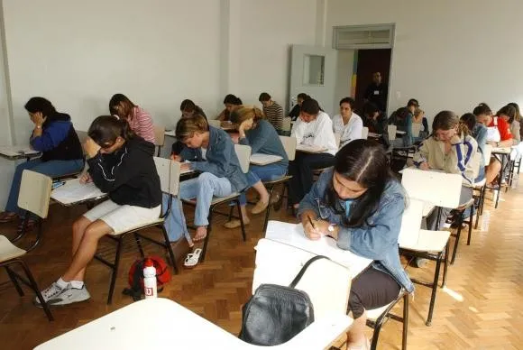 Ajustes no Fies são "conjunturais", afirma Ministério da Educação - Arquivo/Agência Brasil