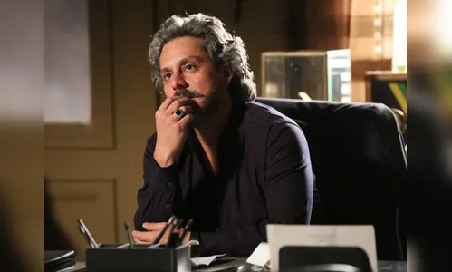 Cristina dispara a Zé: 'Eu sou Fabrício Melgaço'