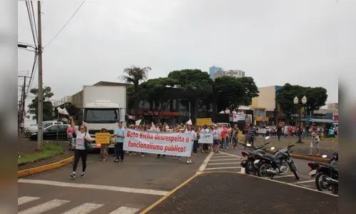 Professores realizam nova assembleia na segunda-feira em Curitiba