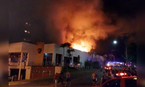 ​Mansão Palhano promove festa após prejuízo com incêndio