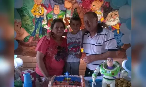 ​Catarinense de 6 anos morreu com os padrinhos no acidente