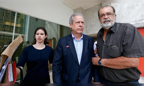 Dirceu recebeu R$ 1,2 mi enquanto estava na cadeia