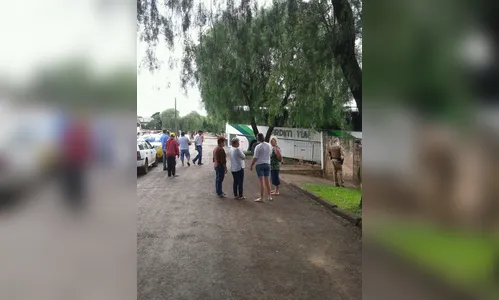 ​Transporte coletivo atinge parede de casa no Vale do Ivaí