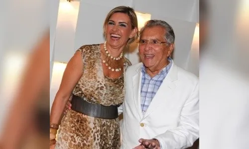 ​SBT demite ex-mulher de Carlos Alberto de Nóbrega 