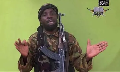  O líder do grupo extremista nigeriano Boko Haram, Abubakr Shekau, em foto de abril de 2014  - Foto: AP en español