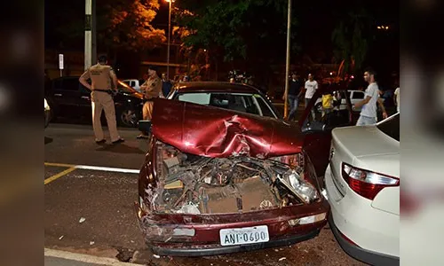 PM flagra 3 motoristas que dirigiam alcoolizados 