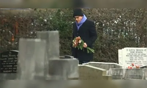 Filho de suicida investiga por que tantos homens se matam aos 40