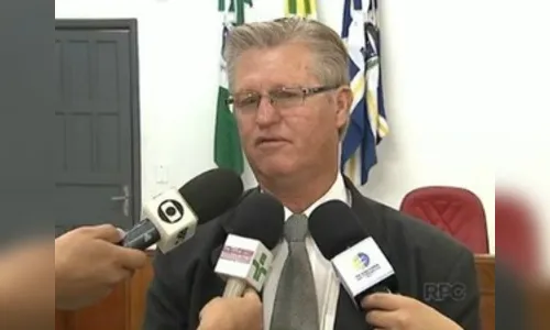 ​Presidente da Câmara toma posse como prefeito de Rolândia