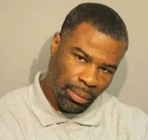 Fredrick Warren roubou restaurante Subway e, em seguida, comprou lanche em rede rival (Foto: Chicago Police Department)