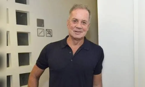 ​Luiz Fernando Guimarães fala de sua sexualidade: Não vou levantar bandeirinha