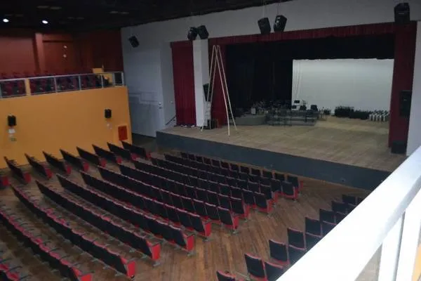 Cine Teatro Mauá será reinaugurado na quinta-feira