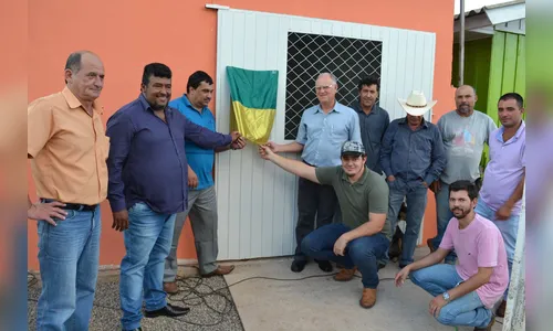 Godoy Moreira inaugura resfriador comunitário de leite  